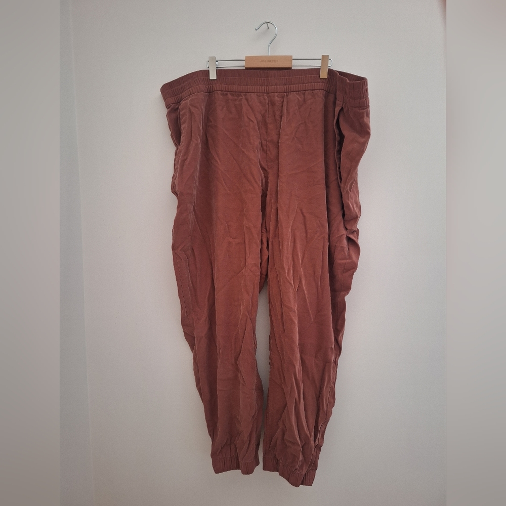 XXL Shimmering  joggers
